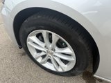 Used 2017 Chevrolet Malibu LT image 3