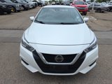 Used 2021 Nissan Versa SV image 2