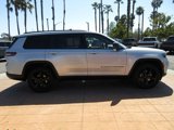 Used 2023 Jeep Grand Cherokee L Laredo image 5