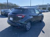 Used 2023 Nissan Kicks SV image 5