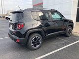Used 2017 Jeep Renegade Trailhawk w/ Premium Trailhawk Package image 5