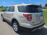 Used 2017 Ford Explorer XLT w/ Equipment Group 202A image 5
