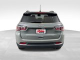 Used 2022 Jeep Compass Limited image 4