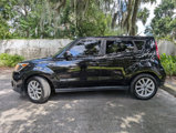 Used 2017 Kia Soul + image 5