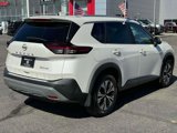 Used 2022 Nissan Rogue SV image 5