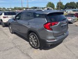 Used 2018 GMC Terrain SLT w/ Preferred Package image 3