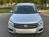 Used 2013 Volkswagen Tiguan S image 6
