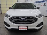 Used 2021 Ford Edge SE image 3