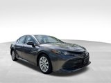 Used 2019 Toyota Camry LE image 5