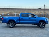 Used 2016 Toyota Tacoma TRD Sport image 6