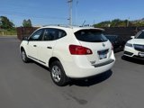 Used 2015 Nissan Rogue S image 6