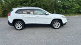 Used 2015 Jeep Cherokee Latitude image 4
