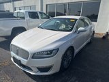 Used 2018 Lincoln MKZ Premiere image 2