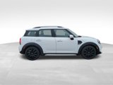 Used 2017 MINI Cooper Countryman image 2
