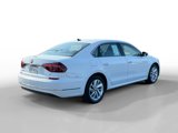 Used 2018 Volkswagen Passat 2.0T SE w/ SE Lighting Package image 5