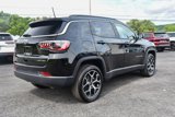 New 2025 Jeep Compass Limited image 3