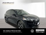 Used 2021 Ford Escape SE w/ SE Sport Appearance Package image 3