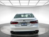 Used 2021 Toyota Camry LE image 4