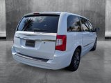 Used 2016 Chrysler Town & Country S image 5