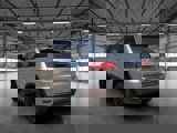 Used 2021 Jeep Grand Cherokee Laredo image 3