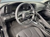 New 2025 Hyundai Elantra SE image 4