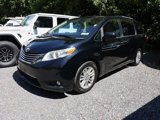 Used 2016 Toyota Sienna L image 2