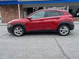 Used 2022 Hyundai Kona SEL w/ Convenience Package image 2