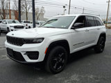 Used 2024 Jeep Grand Cherokee Altitude image 3