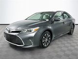 Used 2017 Toyota Avalon XLE Premium image 3