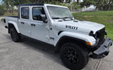 Used 2022 Jeep Gladiator Sport image 4
