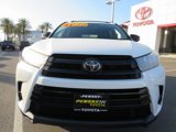 Used 2019 Toyota Highlander SE w/ Nightshade Edition image 2