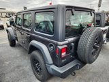 Used 2018 Jeep Wrangler Unlimited Sport image 4