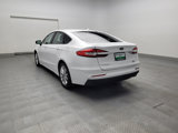 Used 2020 Ford Fusion SE image 5