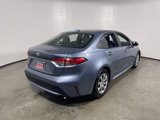 Used 2022 Toyota Corolla LE image 3