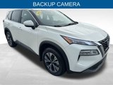 Used 2023 Nissan Rogue SV image 2