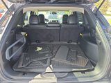 Used 2017 Jeep Cherokee Limited image 5
