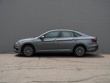 Used 2020 Volkswagen Jetta SE w/ SE Cold Weather Package image 2