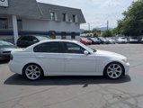 Used 2006 BMW 330i Sedan image 2