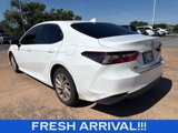 Used 2022 Toyota Camry LE image 3
