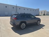 Used 2019 Toyota RAV4 XLE Premium image 5