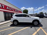 Used 2020 Nissan Rogue SV image 3