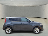 Used 2022 Kia Soul LX w/ Technology Package image 5
