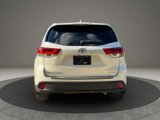 Used 2017 Toyota Highlander SE image 5
