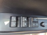 Used 2019 Toyota Highlander LE image 5