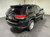 Used 2017 Jeep Grand Cherokee Laredo image 5