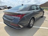 Used 2024 Hyundai Elantra SE image 5
