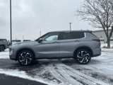 Used 2024 Mitsubishi Outlander SE image 6