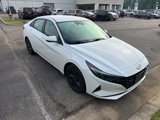 Used 2021 Hyundai Elantra SEL image 3