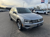 Used 2020 Volkswagen Tiguan SEL image 2
