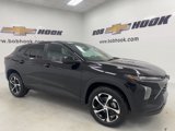 New 2025 Chevrolet Trax RS image 3